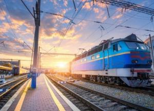 "Укрзализныця" назначила дополнительные поезда на праздничные выходные