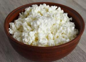 Медики назвали продукты, которые нужно есть на ночь, чтобы похудеть