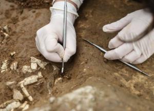 Археологи нашли в Турции гробницы с загадочными фигурками