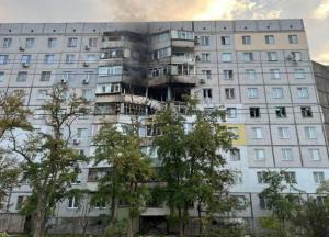 Окупанти масовано вдарили по Херсону: є загиблі та багато поранених (відео)