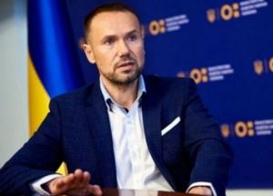 МОН советует школам при необходимости продлевать каникулы