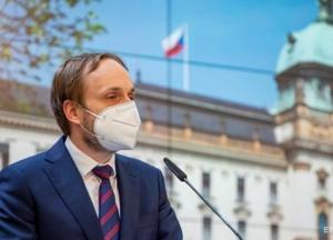 Чехия вышлет еще 63 сотрудника посольства России