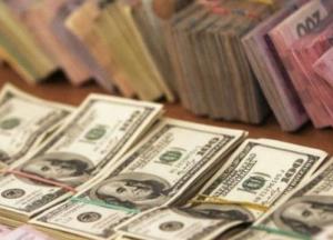 Курс валют на 22 февраля: НБУ снизил курс доллара и евро