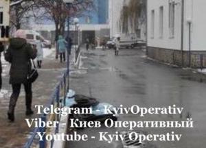 В Киеве возле больницы найден мертвым мужчина (фото)