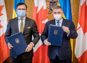 Украина и Канада расширили сотрудничество по упрощению визового режима