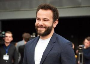 17 машин, 24 квартиры, 2 дома и 6 земельных участков: Нардеп Дубинский попал в скандал (видео)