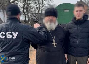 Клірик УПЦ МП, чия дочка писала Путіну, коригував удари рф по ЗСУ в обмін на "евакуацію" родини 