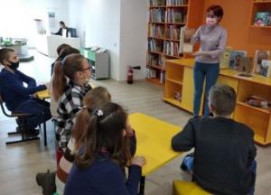 Надбавки и бесплатное пользование жильем: соцгарантии для библиотекарей хотят усилить