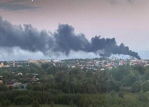 Вибухнув завод, який виробляє електроніку для ракет і дронів, та 12-поверхівка в Чувашії (відео)