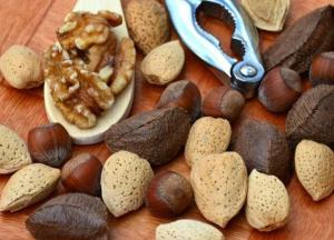 Названы самые калорийные продукты в "стандартном" рационе людей