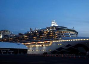 В посольстве рассказали о состоянии украинца, который заразился коронавирусом на борту Diamond Princess