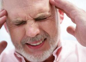 Ученые назвали симптомы, проявляющиеся за месяц до инсульта