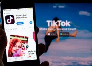 Модератор TikTok судится с материнской компанией из-за психологической травмы