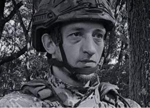 Президент присвоїв Героя України бійцю, який загинув у рукопашному бою з якутом