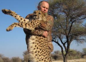 Шуфрич признался в убийстве африканских животных (фото) 