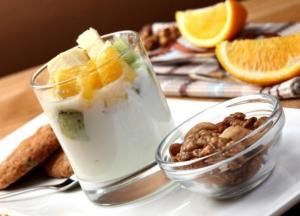 Диетологи назвали продукты, которые помогут бороться с усталостью