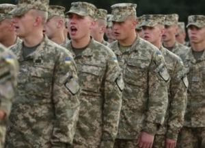 Названы сроки увольнения срочников в запас