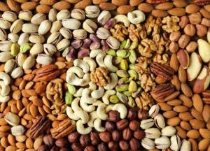 Названы пять продуктов, которые нельзя есть на ужин