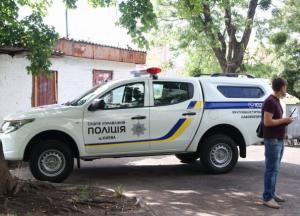 В Киеве психически больной мужчина убил бывшую жену и разгуливает по городу (фото)