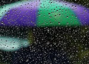 Прогноз погоды на 29 июля: дожди и грозы разделят Украину пополам