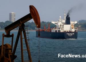 Bloomberg: Індія скоротить закупівлі російської нафти лише незначно попри мита США