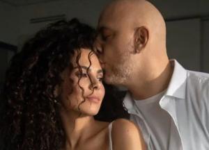 Настя Каменских поделилась первым снимком с медового месяца (фото)