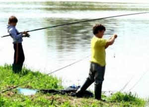 Жуткая рыбалка: под Винницей дети выловили из воды ампутированную ногу