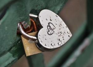 Медики назвали фактор, который увеличивает риск сердечных заболеваний