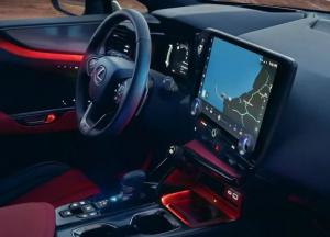 Lexus NX: сучасний кросовер для динамічного міського стилю життя