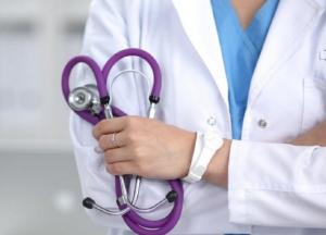 В Украине врачам повысят зарплату