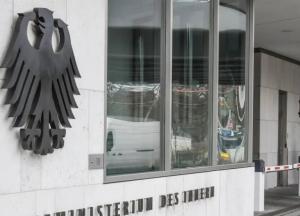 Німеччина не позбавлятиме українських чоловіків статусу біженців