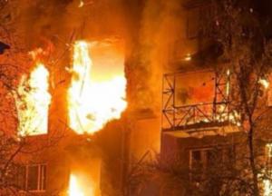 Росіяни атакували дронами Запоріжжя, палають багатоповерхівки (фото)