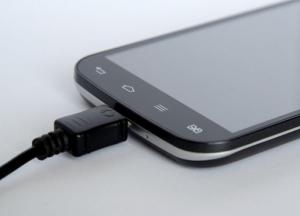 Представлена самая быстрая зарядка для смартфонов