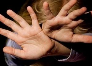 На Закарпатье беременна 11-летняя девочка: полиция открыла дело