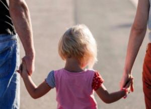 В Украине увеличат социальную помощь на детей