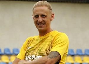 Украинский клуб выгнал футболиста из-за поездки в Россию (фото)
