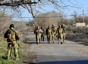 На Донбассе на мине подорвался украинский военный