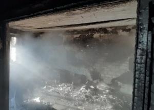 На Харьковщине произошел пожар со взрывом в многоэтажке