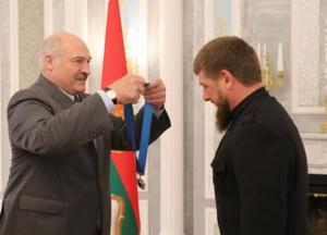 Лукашенко вручил Кадырову орден
