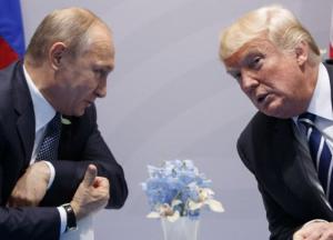 Трамп зраджує Україну не просто так, - The Guardian