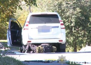 На СТО в Виннице нашли прикрепленную к авто гранату (фото)