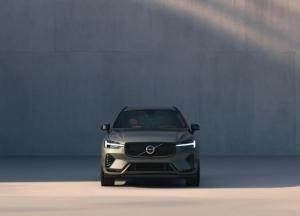 Volvo XC60: баланс динаміки, зручності та технологій у кросовері