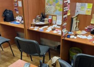 Правоохранители разоблачили мошеннический колл-центр с миллионным оборотом (фото)