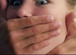 В Сумской области мужчина три года насиловал 10-летнюю падчерицу