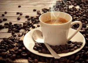 Врачи рассказали, какой напиток защищает от инсульта