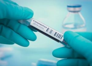 Компания Johnson&Johnson прекратила испытание вакцины от коронавируса