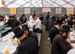 Мэр Умани готов выставить блокпосты, чтобы не пускать хасидов