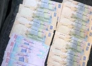 В Сумской области двое полицейских "погорели" на взятке