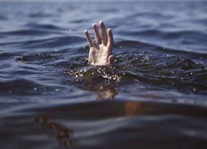 В Киеве компания решила открыть "сезон" купания, но развлечения обернулись смертью (фото)