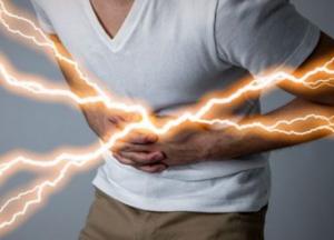 Врачи назвали первые признаки развития рака желудка